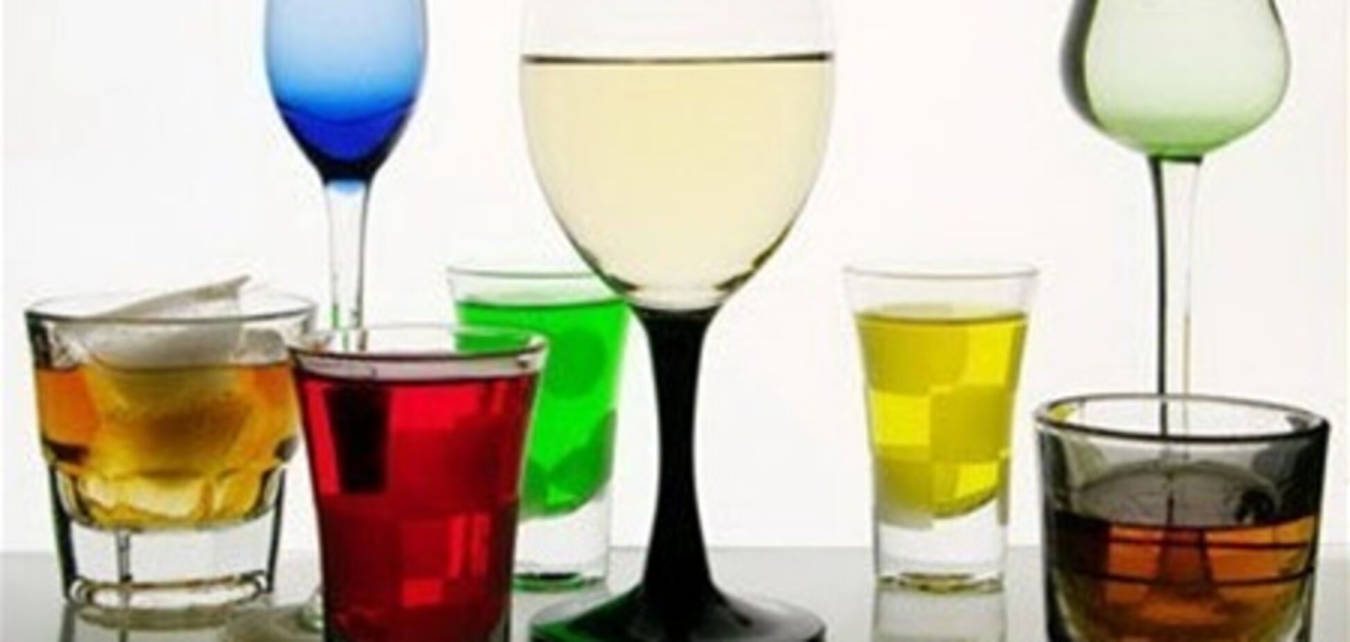 Отруєння в Туреччині: Північний Кіпр відхрещується від отруйного алкоголю