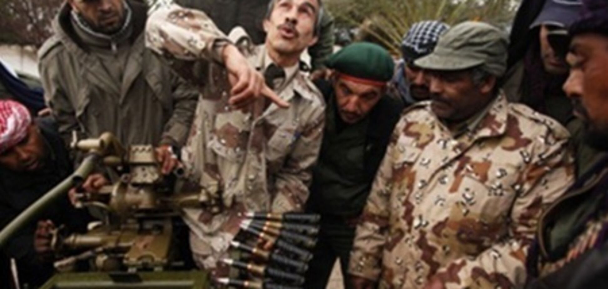 Лівійські заколотники втратили складу зі зброєю під Бенгазі