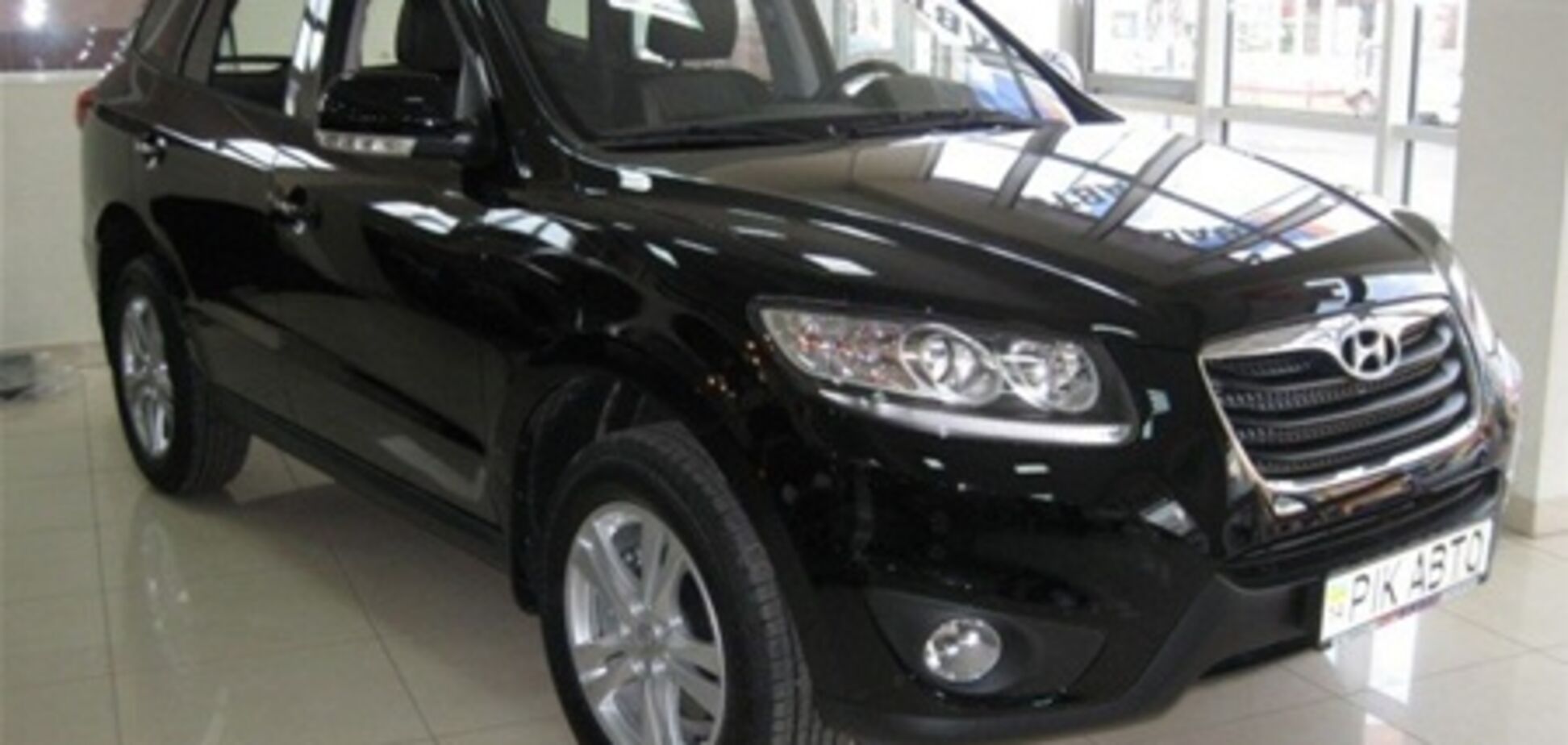 Порошенко і Васадзе продали МВС автомобілів на 35 мільйонів