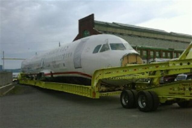 Приводнившийся на Гудзоне аэробус отправился в музей