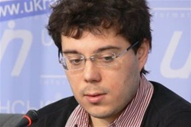 Эксперт: автономию Крыма могут  ликвидировать до выборов 2012 года 