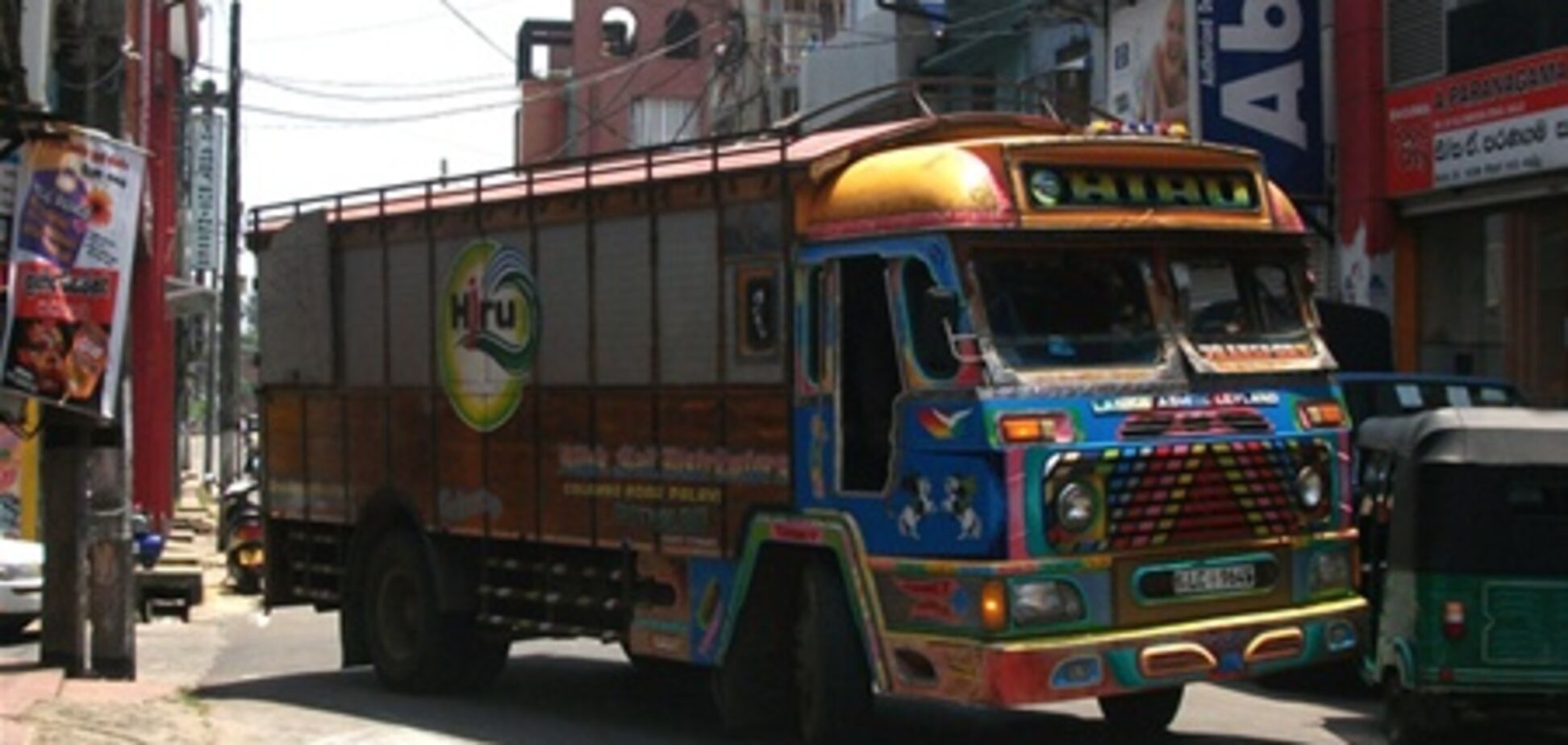 Грузовик в Индии задавил насмерть 20 спящих паломников