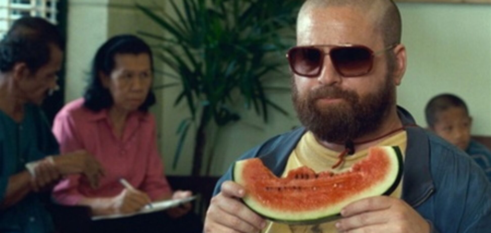 Зак Галифианакис проболтался о «Мальчишнике 3»