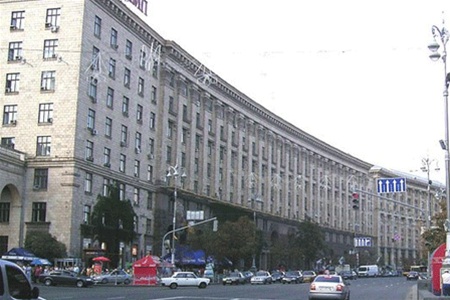 В центре Киева установят огромный экран