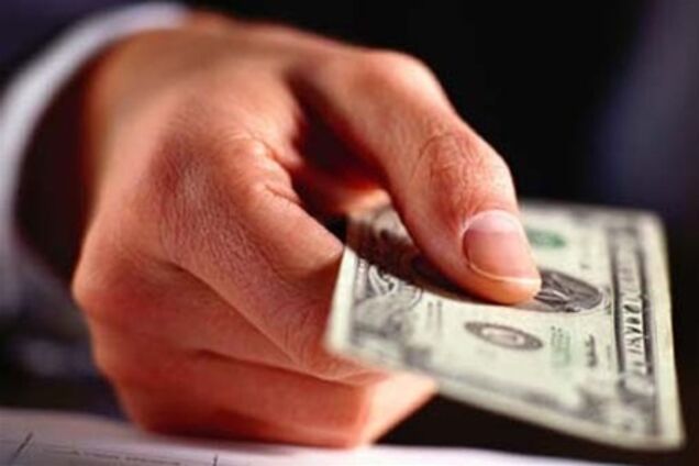 Скандал в Чернигове: местный руководитель СЭС – богаче арабского шейха?