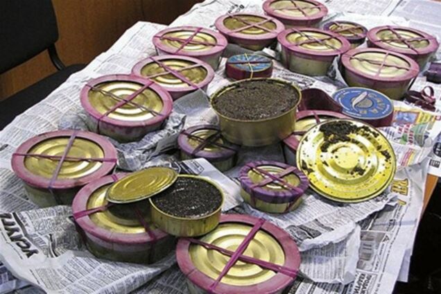 За чорну ікру співробітникам ДАІ пропонували хабар $ 14 000