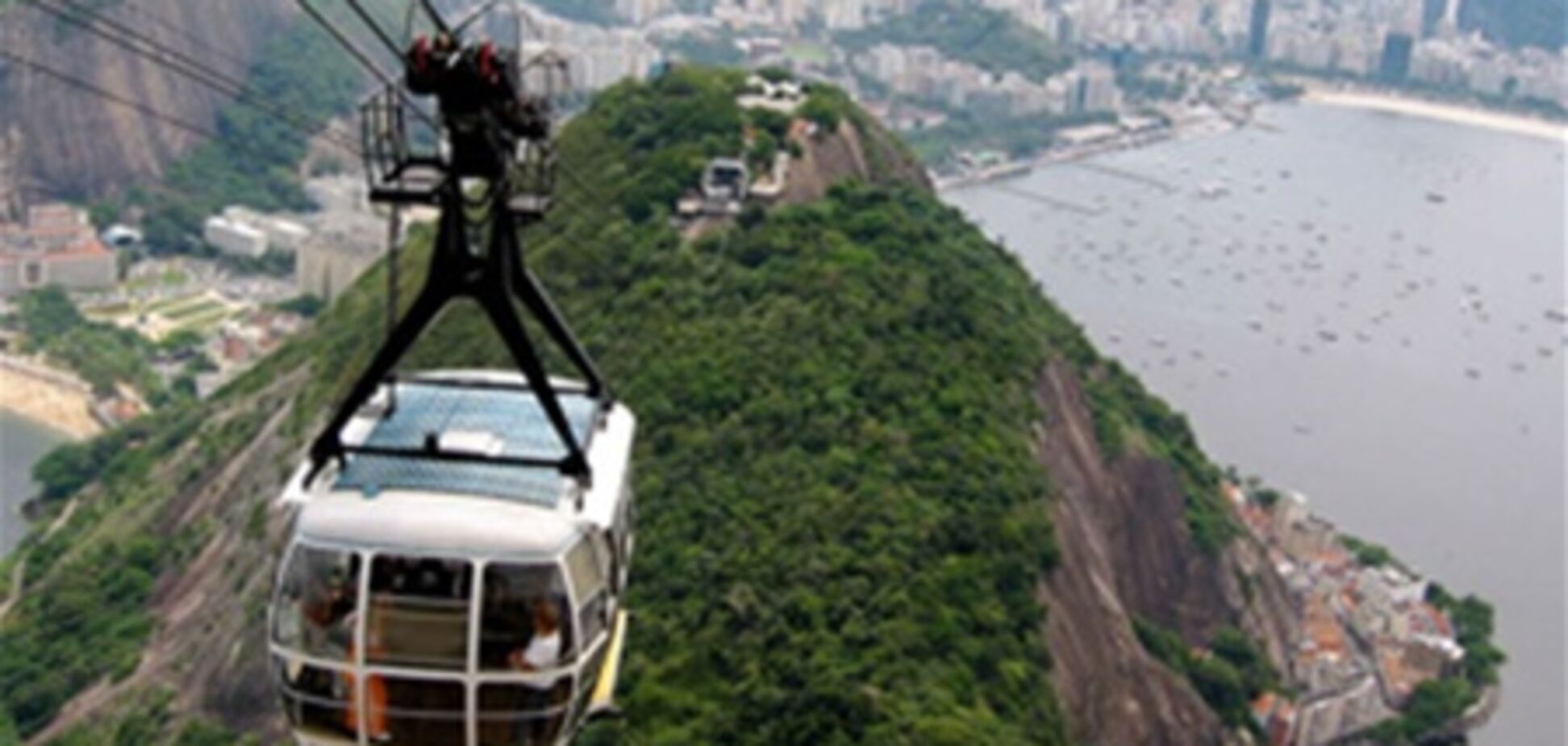 Захоплюючі види з вагонів канатної дороги