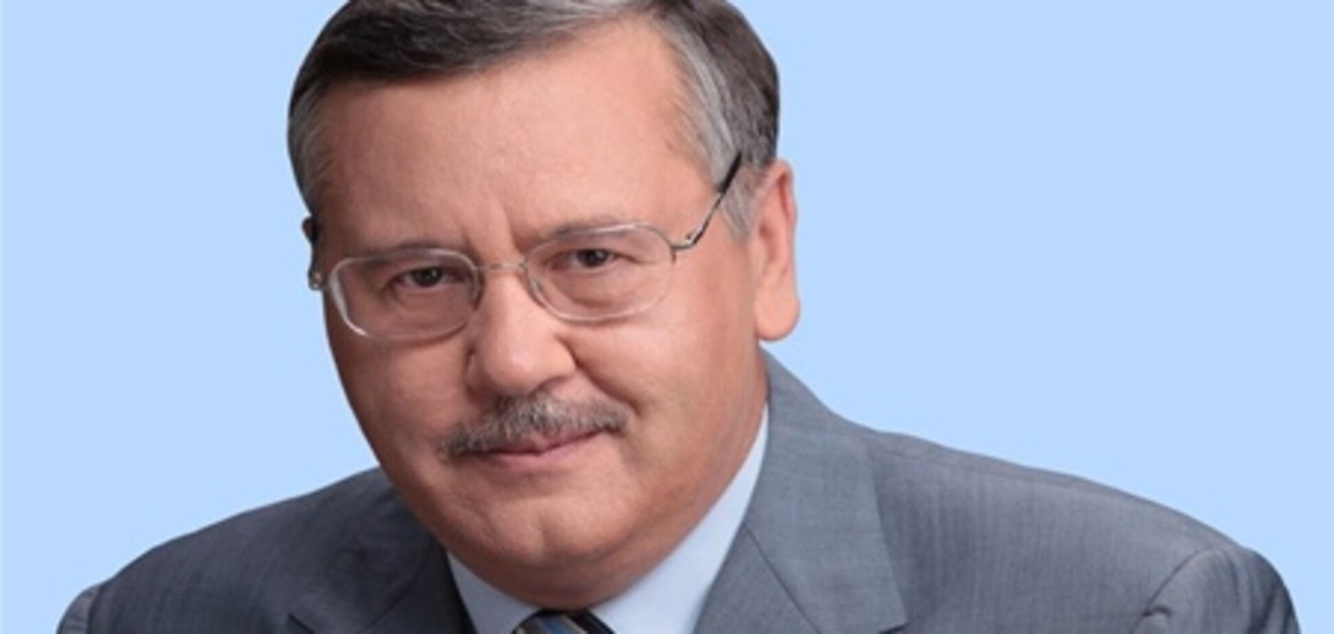 Гриценко: армию спасает безработица