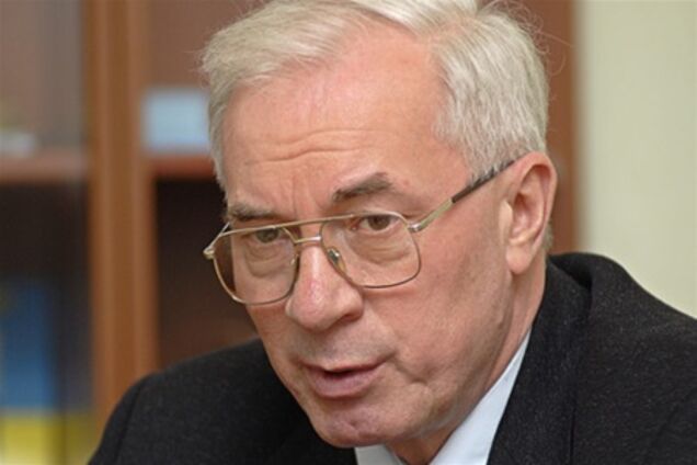 Гриценко: Азаров прикриває оборудку Бойка в 1,2 млрд гривень