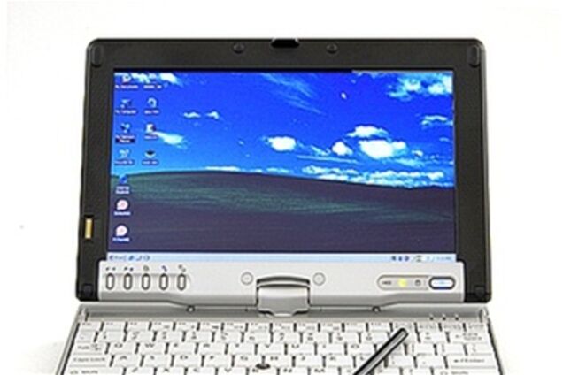 Fujitsu представила новый тип цветной электронной бумаги