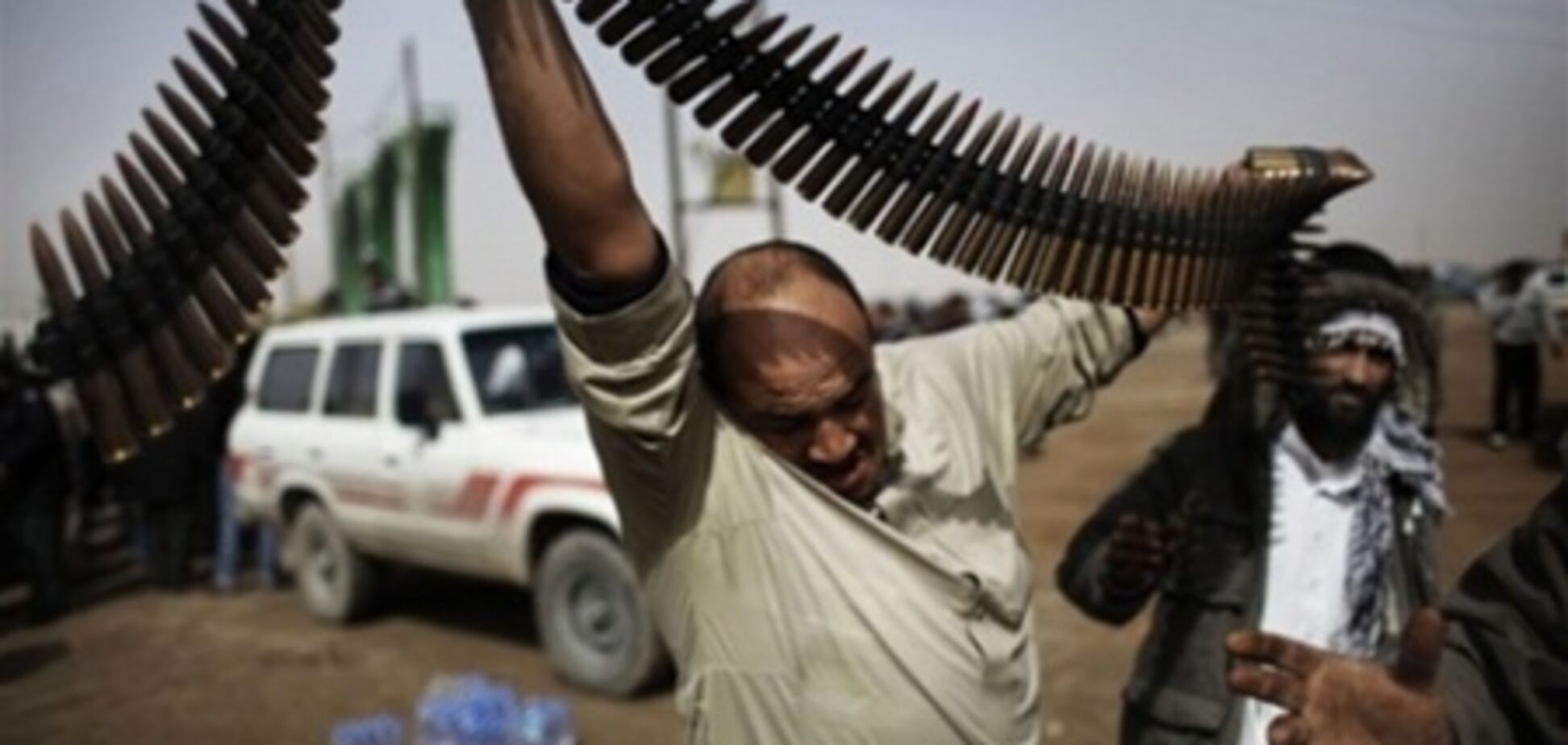 Армія Каддафі відбила у повстанців ключове місто