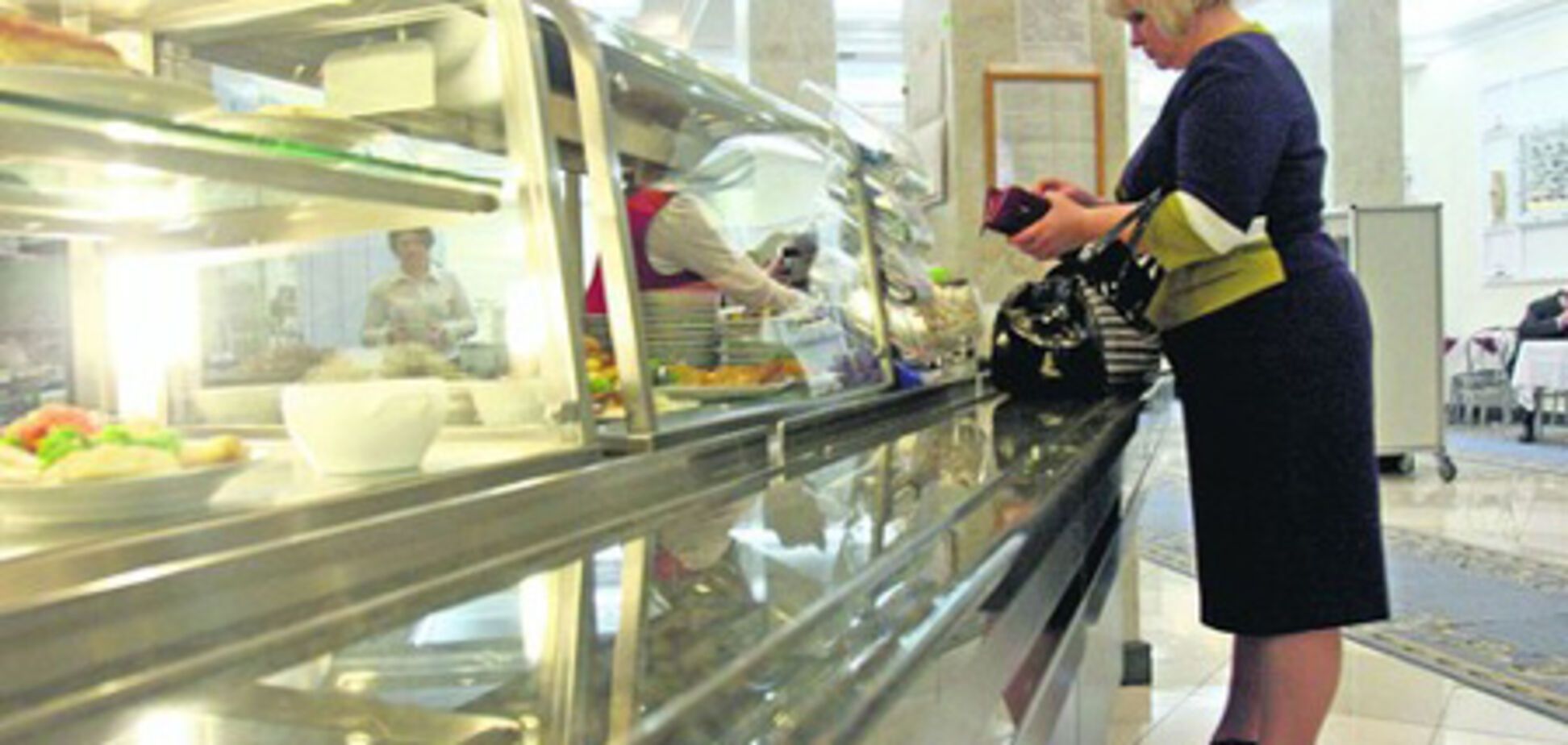 Что едят налоговики, депутаты и банкиры