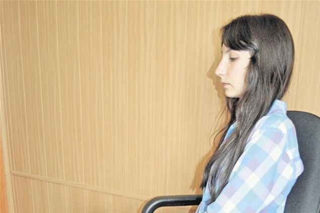 Водитель маршрутки жестоко избил девушку на глазах у пассажиров