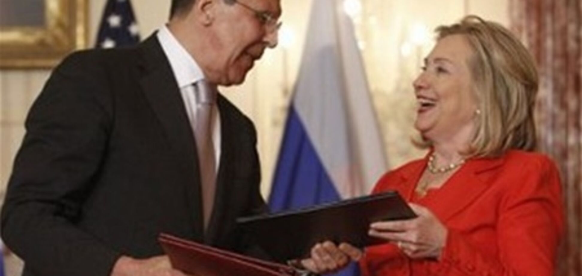 Россия и США подписали соглашение об усыновлении детей