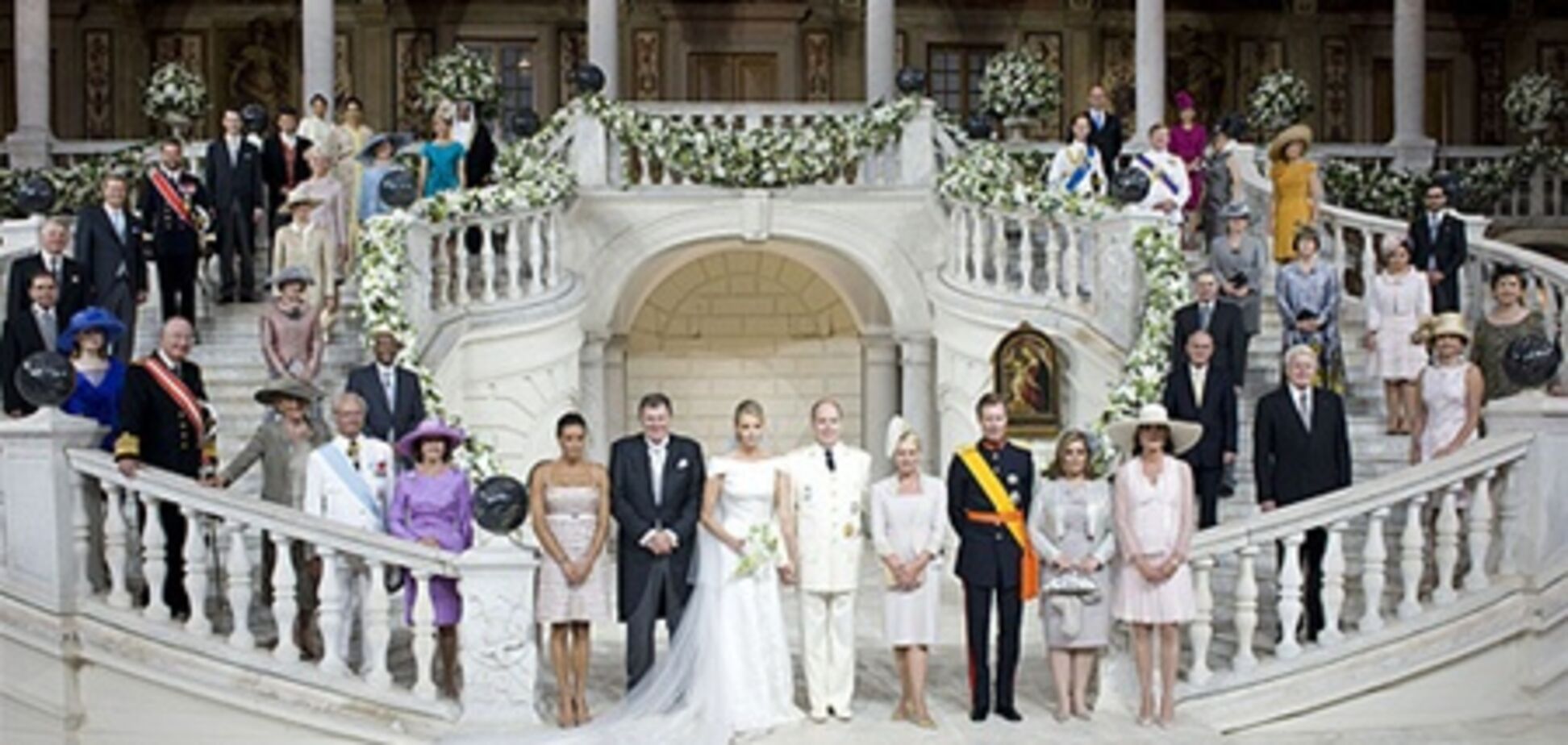 Отец княгини Монако опроверг слухи