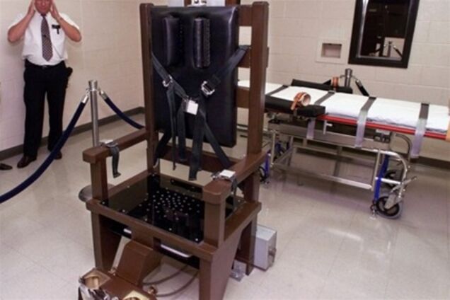 Половина українців воліла б відновити смертну кару