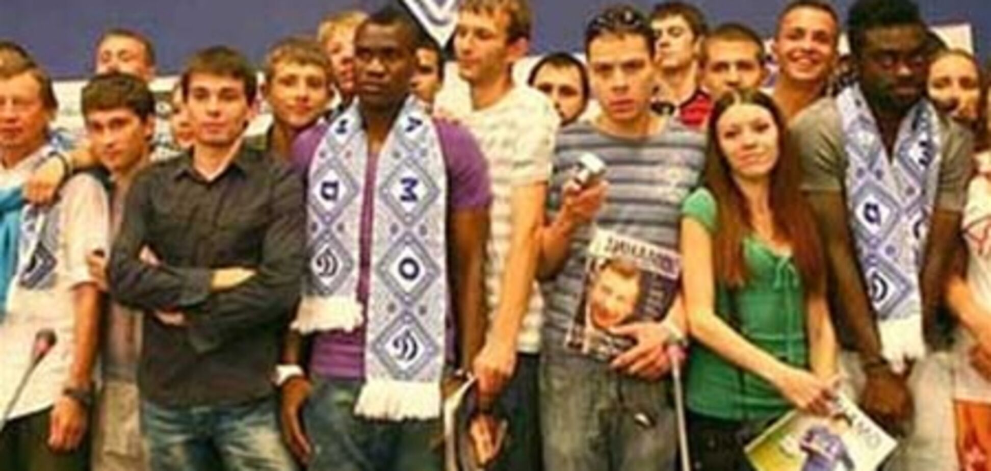 Болельщики – новичкам 'Динамо': 'Играйте, а мы вас поддержим!'