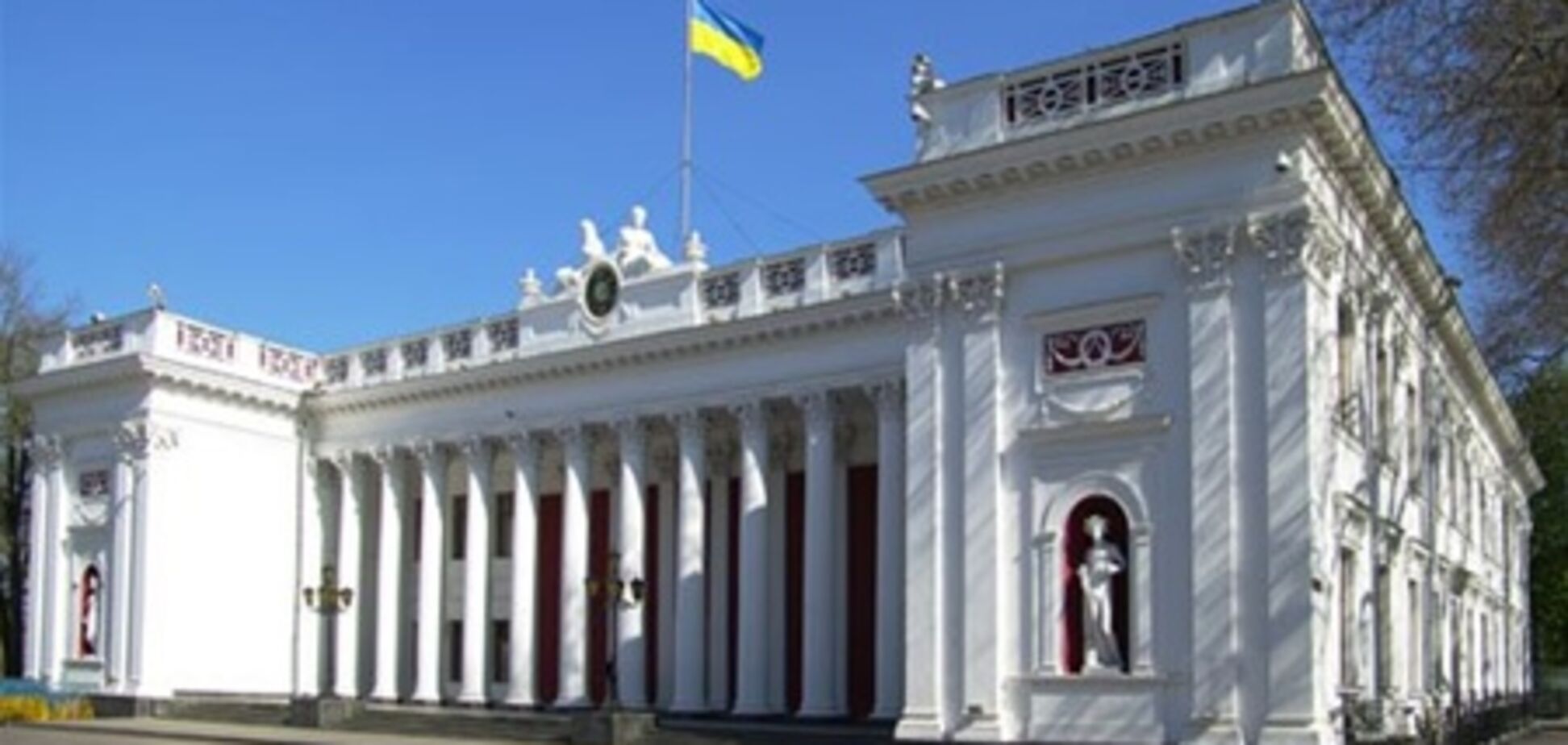 Скандал в Одессе: один депутат избит, сын мэра подрался с милицией