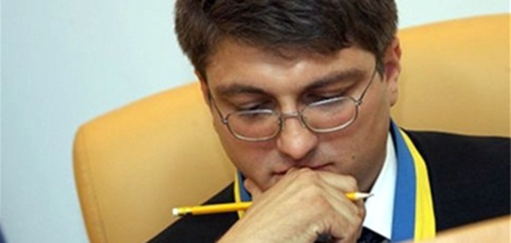 Судья Киреев выгнал из зала нардепа из БЮТ