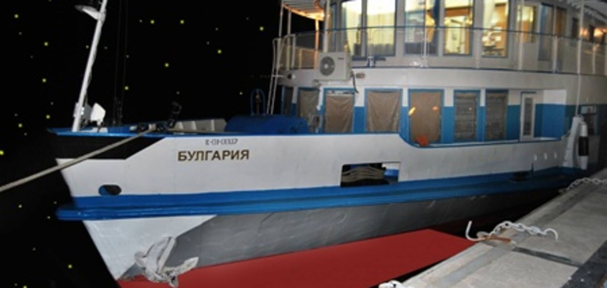 Минтранс РФ временно запретил эксплуатацию судов типа 'Булгарии'