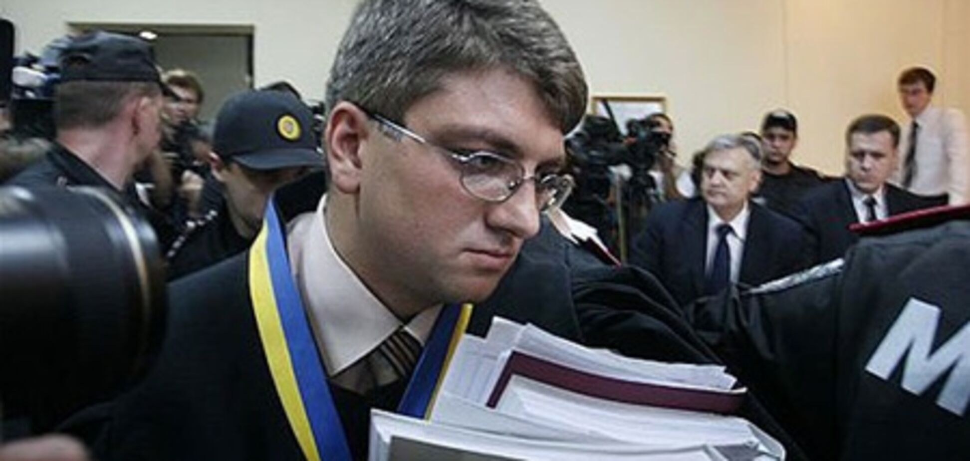 Киреев поручил охране вывести из зала суда активного нардепа