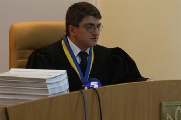 Суд не разрешил американским адвокатам защищать Тимошенко