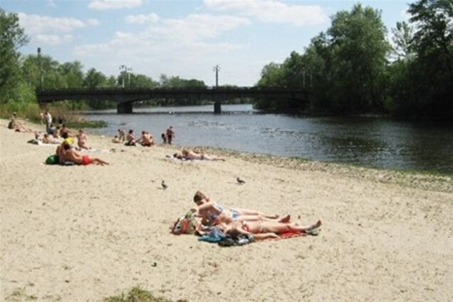 У Полтаві закрили всі пляжі через кишкову паличку