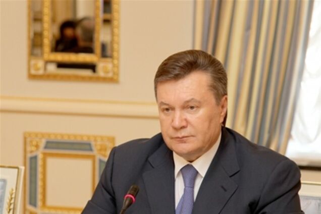 Янукович уволил трех замов главы Минэкономики