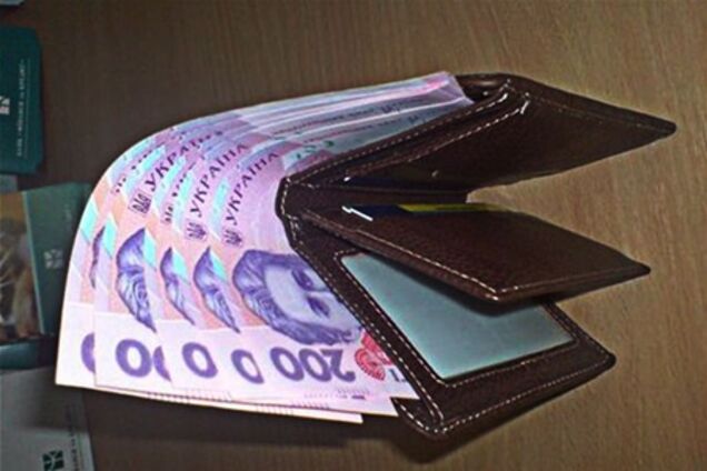 Уряд планує у 2012 році підвищити соцвиплати