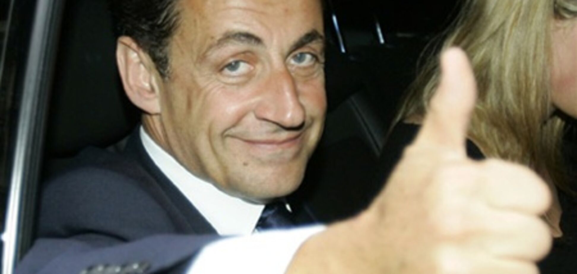 Французу, напавшему на президента Франции, вынесли приговор