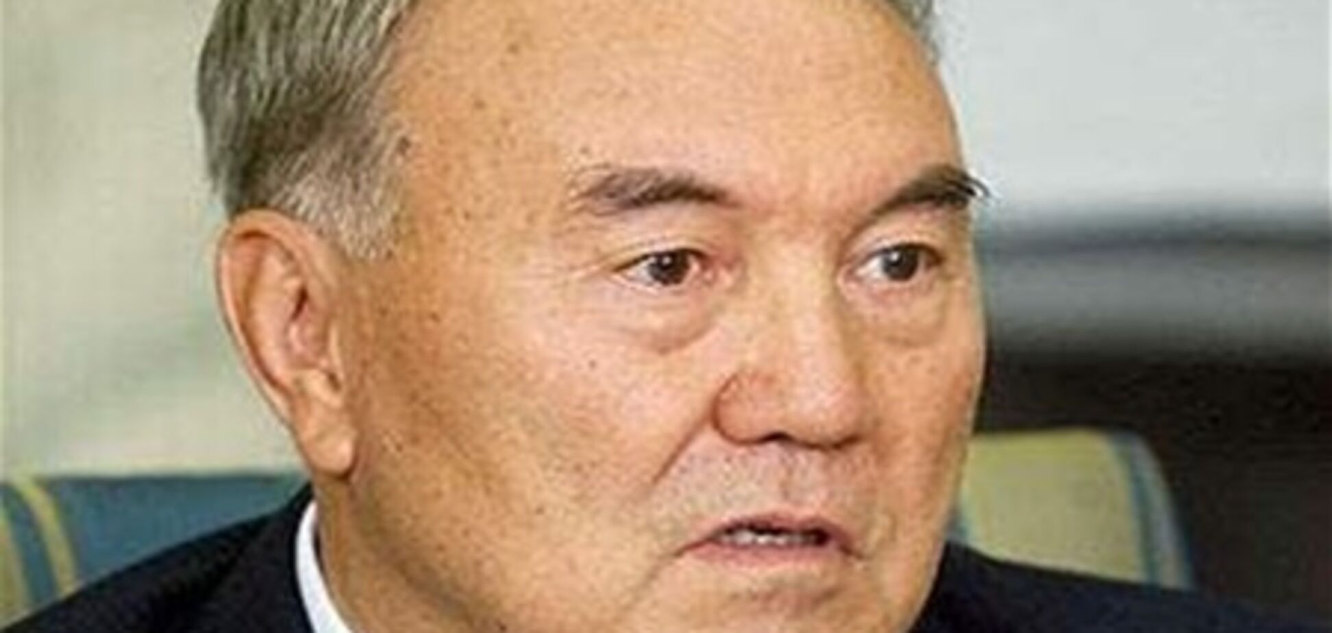 Влада Казахстану не можуть домовитися про хворобу Назарбаєва
