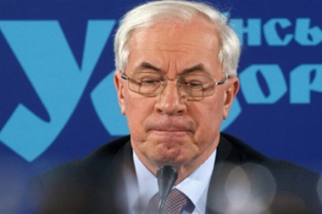 Азаров наведет порядок и 'поотрывает головы' в Минздраве