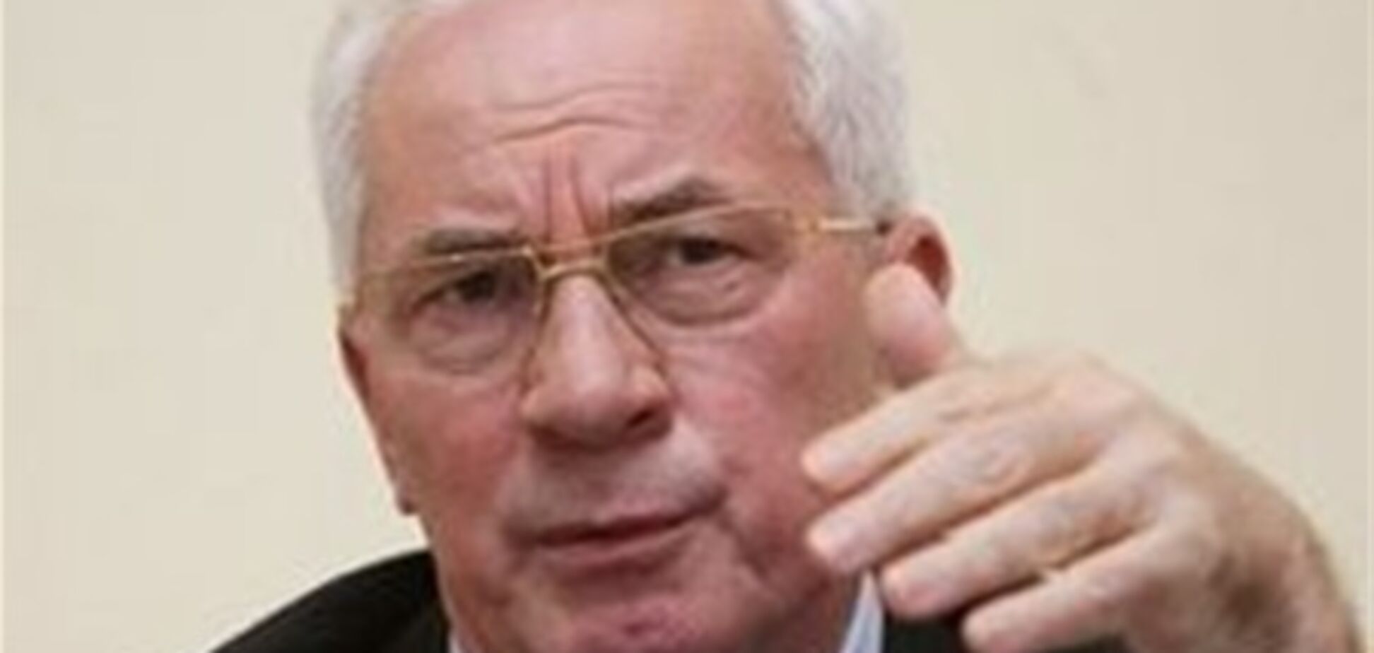 Азаров лишит зернотрейдеров прибыли