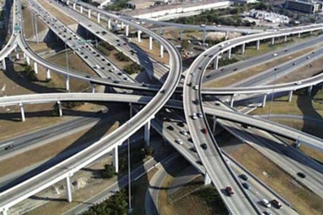 В Киеве построят 30 новых развязок