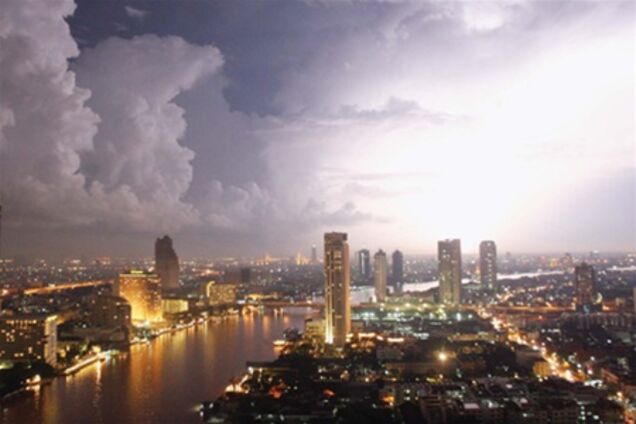 Бангкок неуклонно погружается в море