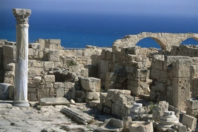 Кризис добрался и до Кипра