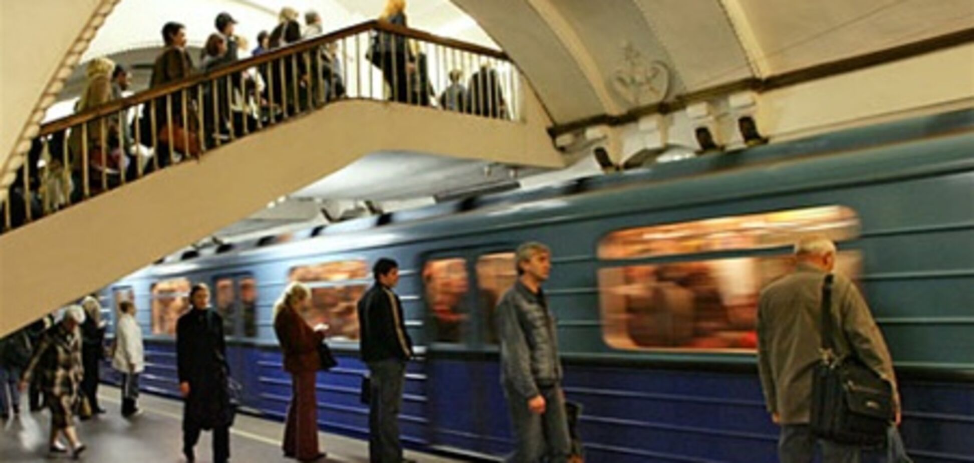 У київському метро до Євро-2012 покращать мобільний зв’язок