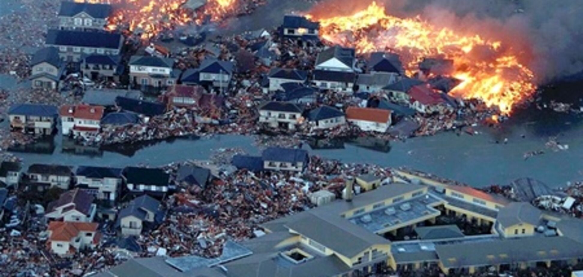 Число жертв мартовского землетрясения в Японии превысило 15,6 тысяч человек