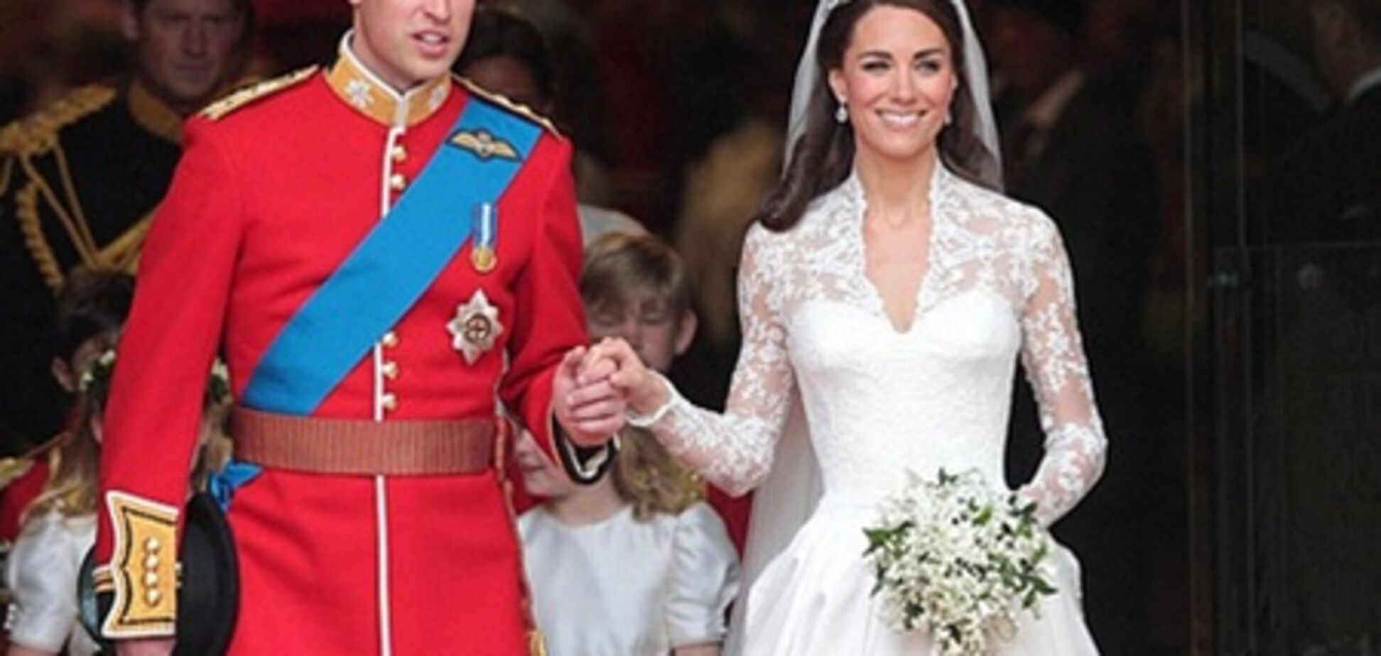 Весільне плаття, туфлі і букет Кейт Міддлтон зможе побачити кожен. Фото