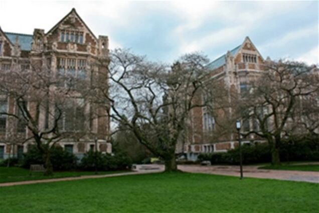 Прогулянка по території університету штату Вашингтон