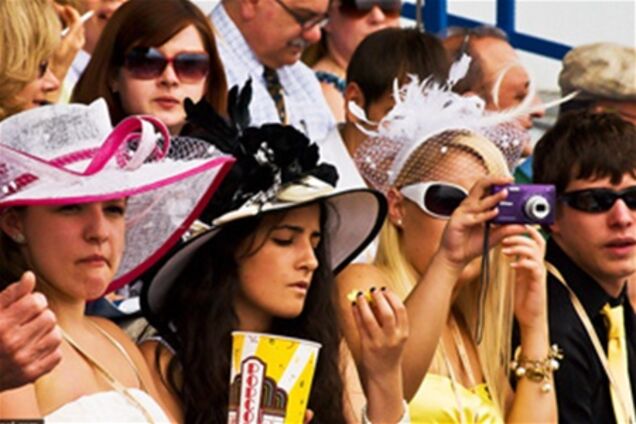 Канадські королівські скачки The Queens 'Plate