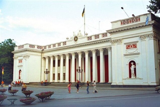 В Одесі журналісти штурмують міськраду