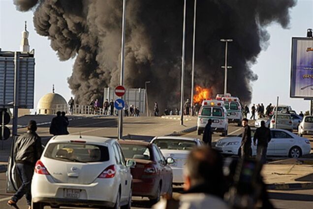 НАТО разбомбило гостинницу с иностранными журналистами в Триполи