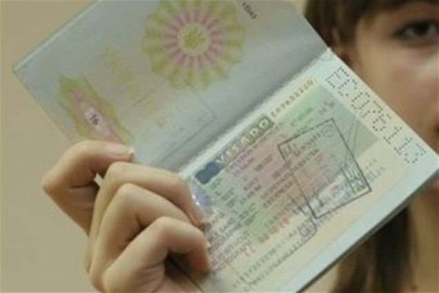 Виза в ЕС – за это нужно отчет и $1 000 залог