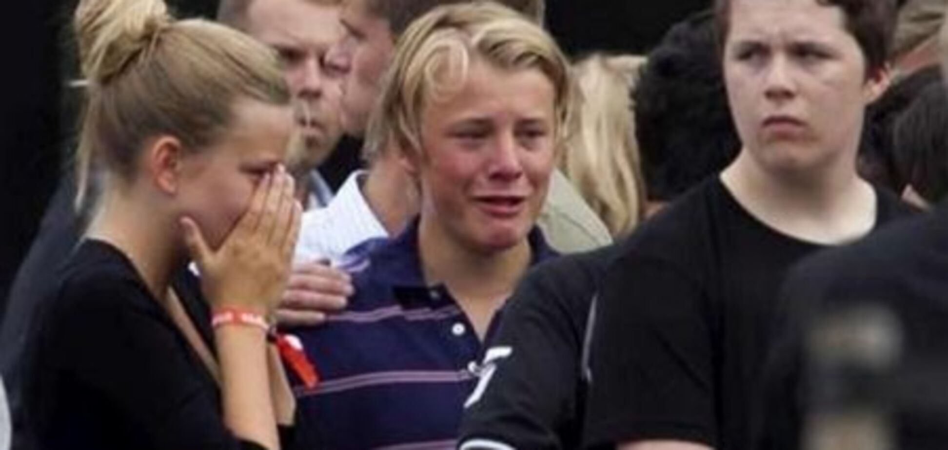 Очевидцы убийств в Норвегии: раненых детей выманивали и добивали. ФОТО