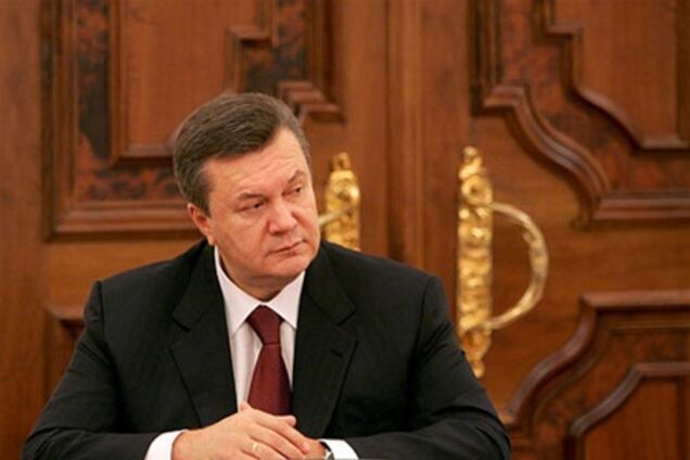 Янукович випустив на свободу 10 000 злочинців