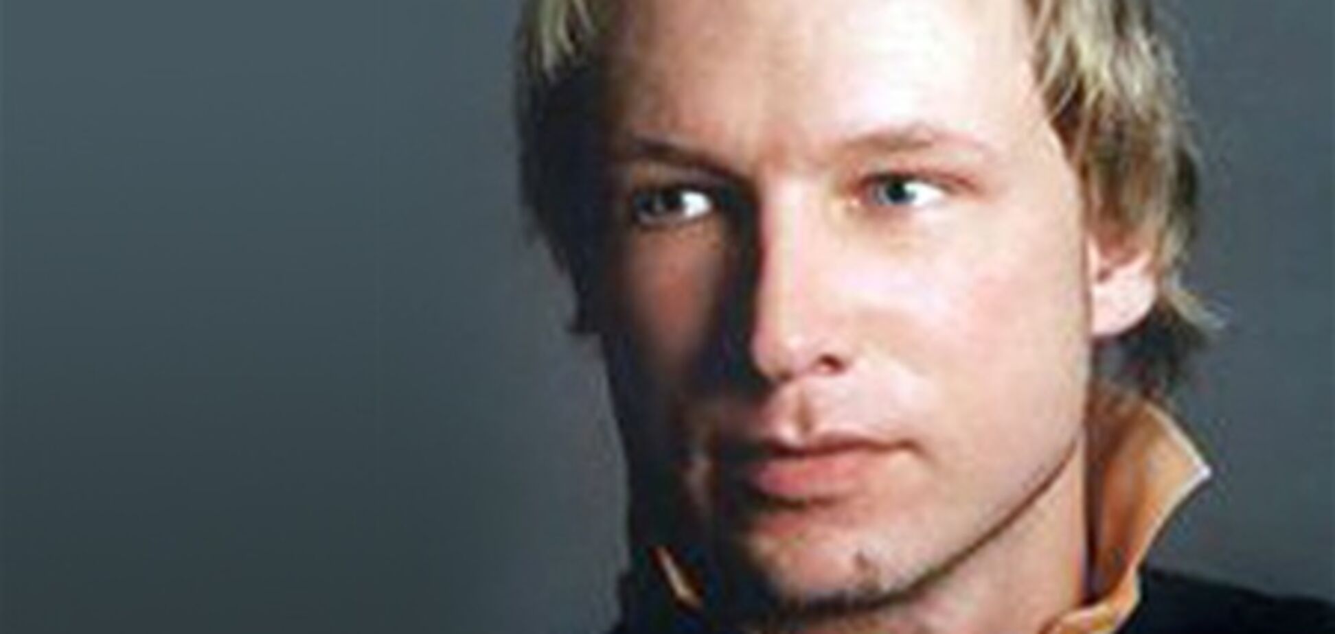 Норвежский стрелок, убивший 97 человек, вел двойную жизнь