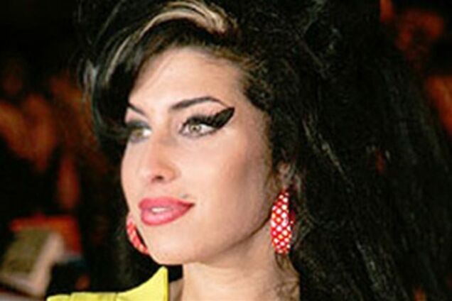 Талановиті та залежні. Хто врятує Ліндсей Лохан від долі Вайнгауз?