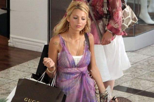 Блейк Лайвли и ее бабочка-тату