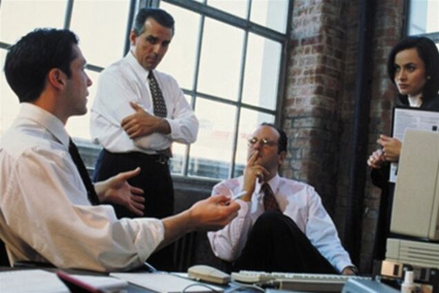 Евросоюз ужесточит контроль за банкирами с большой зарплатой